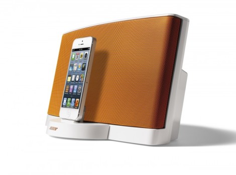 Bose-SoundDock-Serie-III-Digital-Music-System-Limited-Edition-orange_5